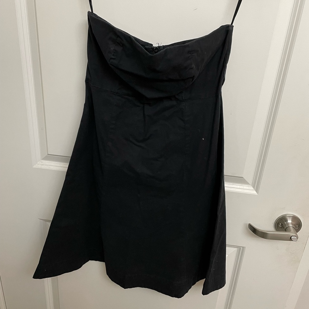 Women’s dress